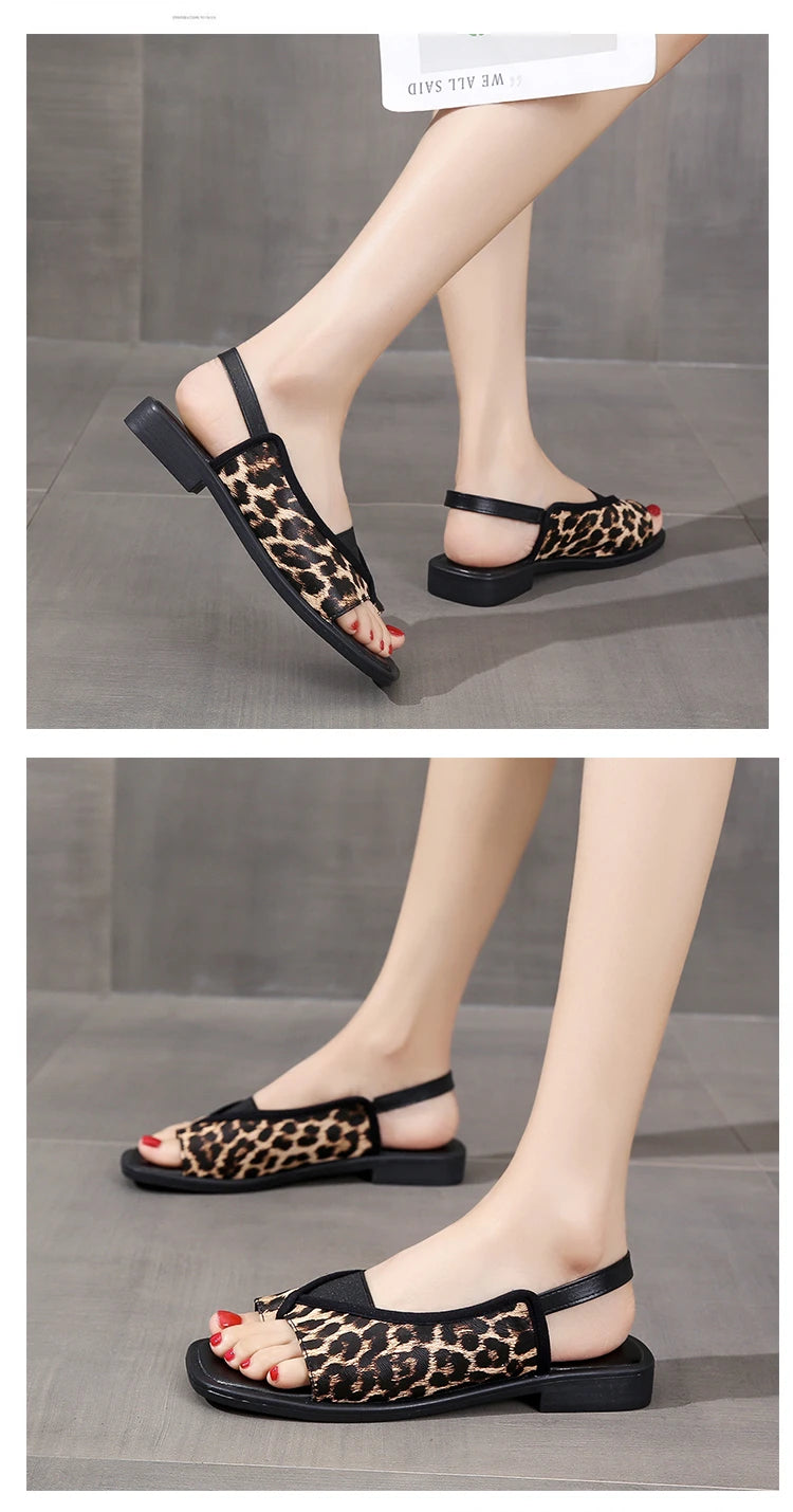 Womens Sandals New Summer Casual Vintage Open Toe Flip Flops Fashion Beach Flat Basic Square Head Leopard Pattern Designer Shoes