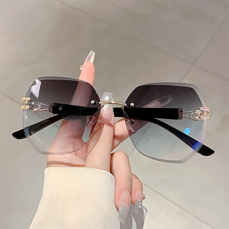 Women Glasses Classic Frameless Square Fashion Trend Black Glasses Suitable Daily Wear With Travel Beach Holiday Wear
