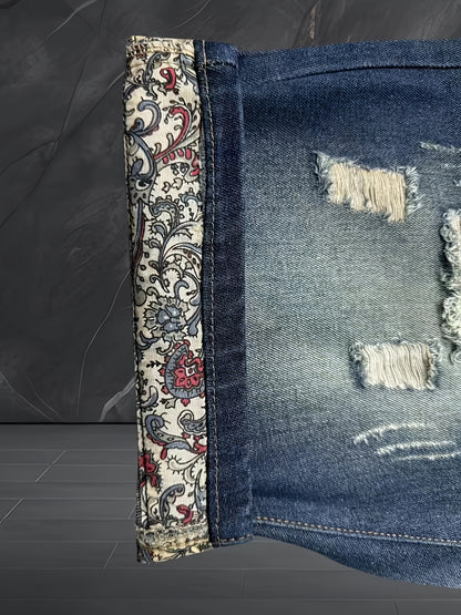 Men's Distressed Denim Shorts, Knee Length Jorts With Ripped Design & Patterned Hem